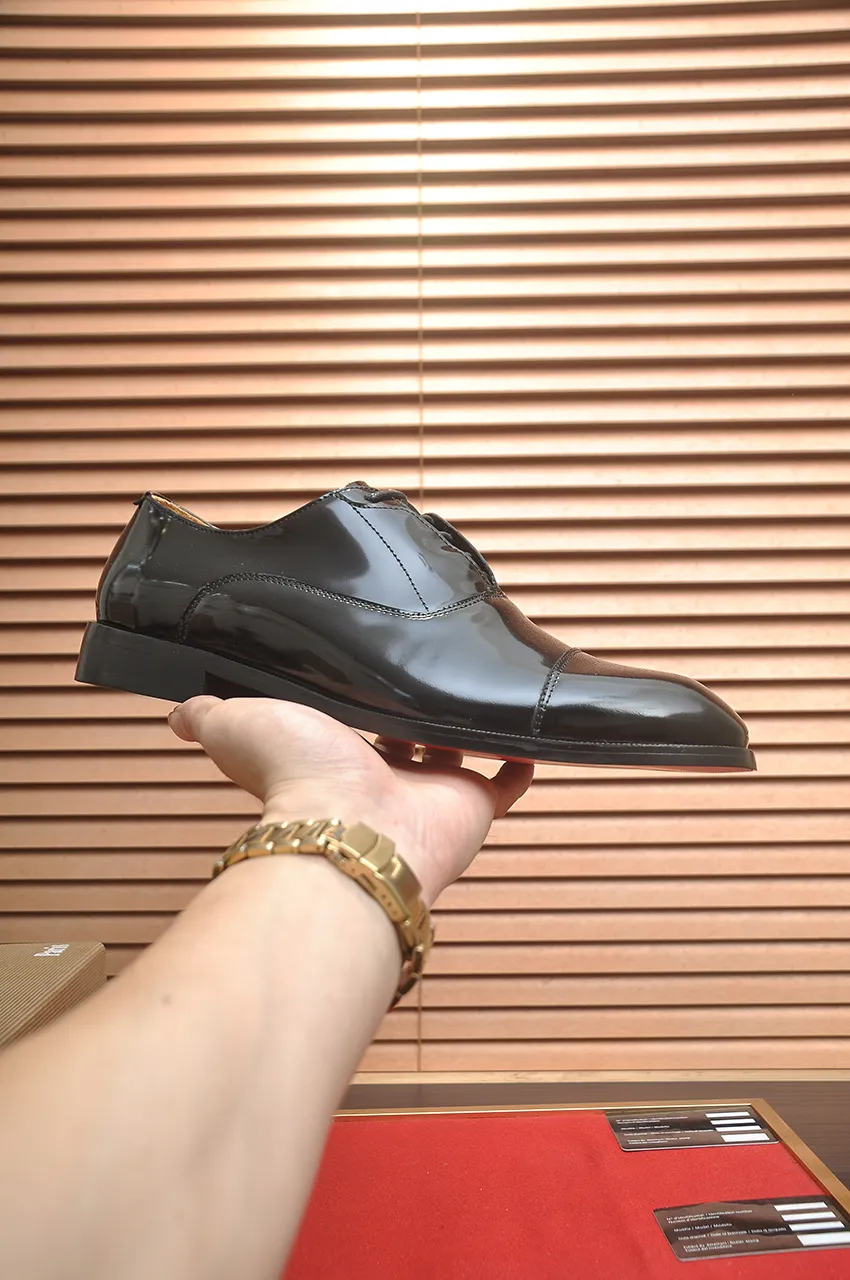 Men's shoes 💰620💶 [Chrstian Loubotin] Red-soled shoes 💋Original mold opening, the highest version on the market, purely handmade ➕Imported cowhide uppers, first-layer water-dyed cowhide lining! Original EU high-gloss outsole. 38 to 45 (45 customized)